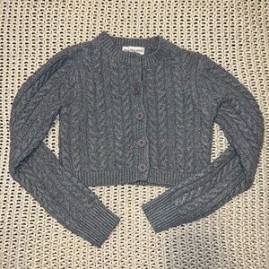 Women’s Button up Cropped Sweater